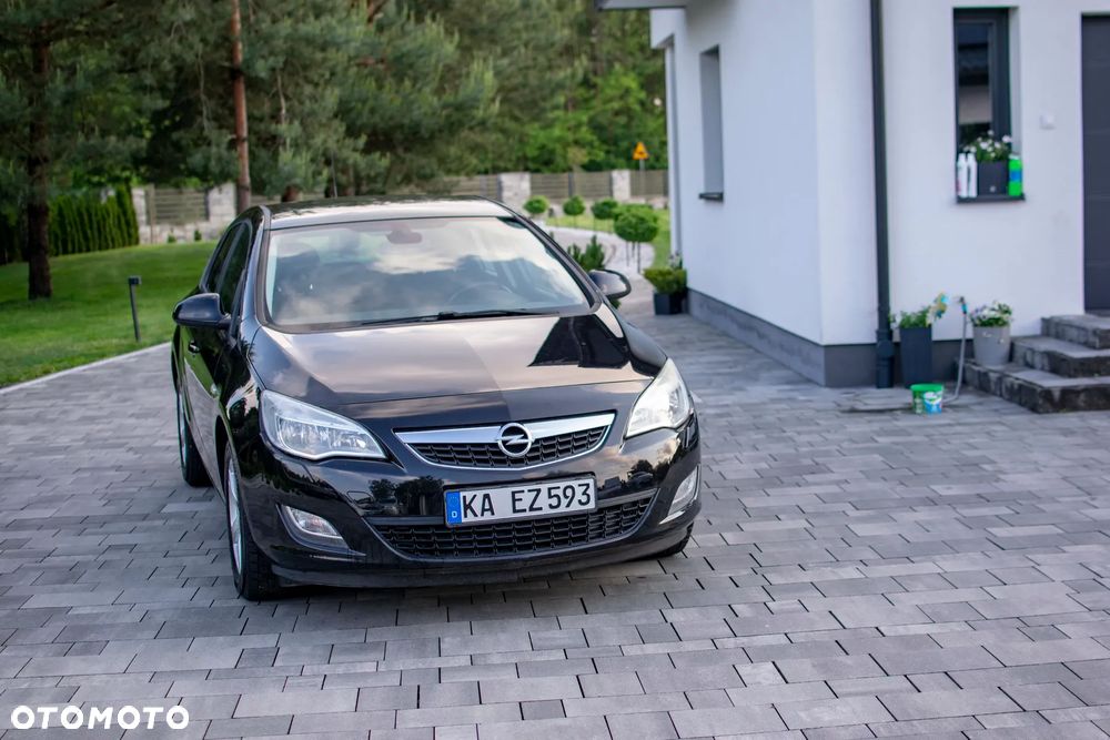 Opel Astra - 2