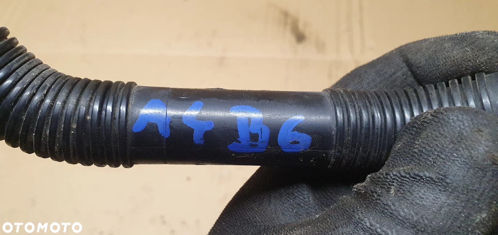 Rurka wąż przewód odmy Audi A4 B6 1.8T 06B133817S - 8