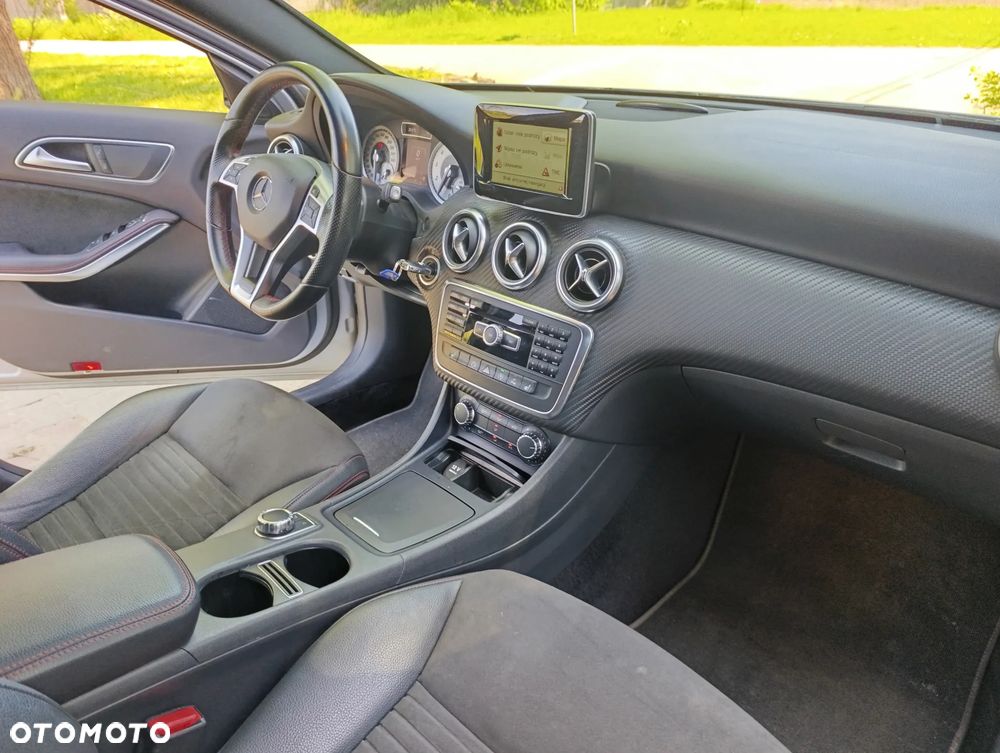 Mercedes-Benz Klasa A 180 7G-DCT AMG Line - 16