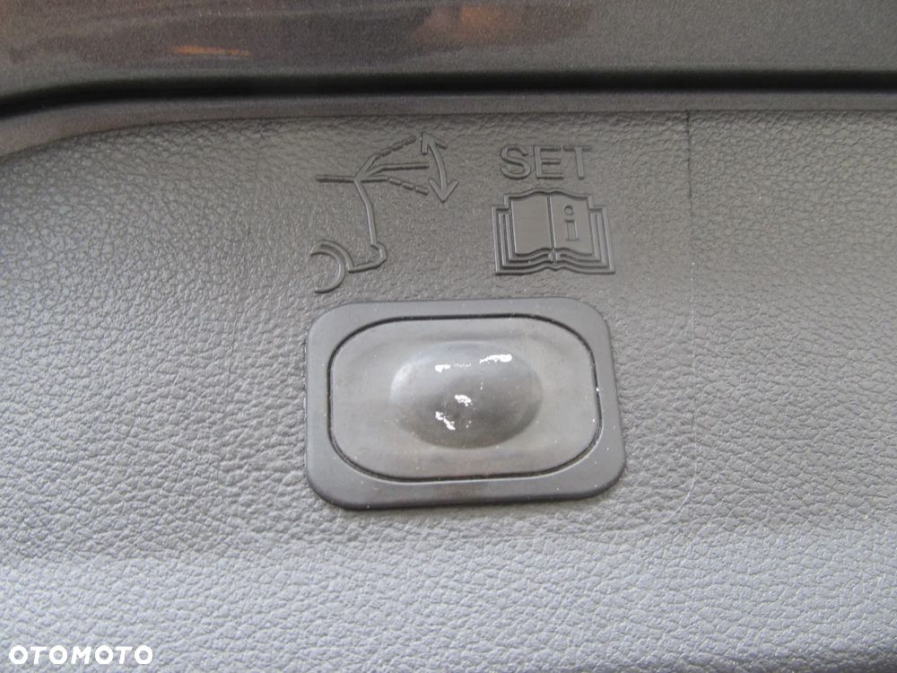Ford Kuga 2.0 TDCi 4x4 Business Edition - 30