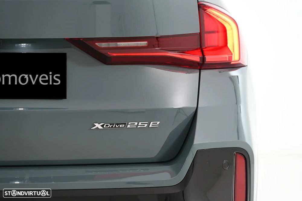 BMW X1 xDrive25e Pack Desportivo M - 10