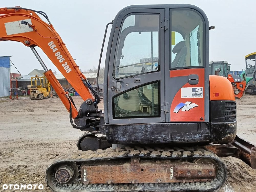 Doosan 55VPlus - 1