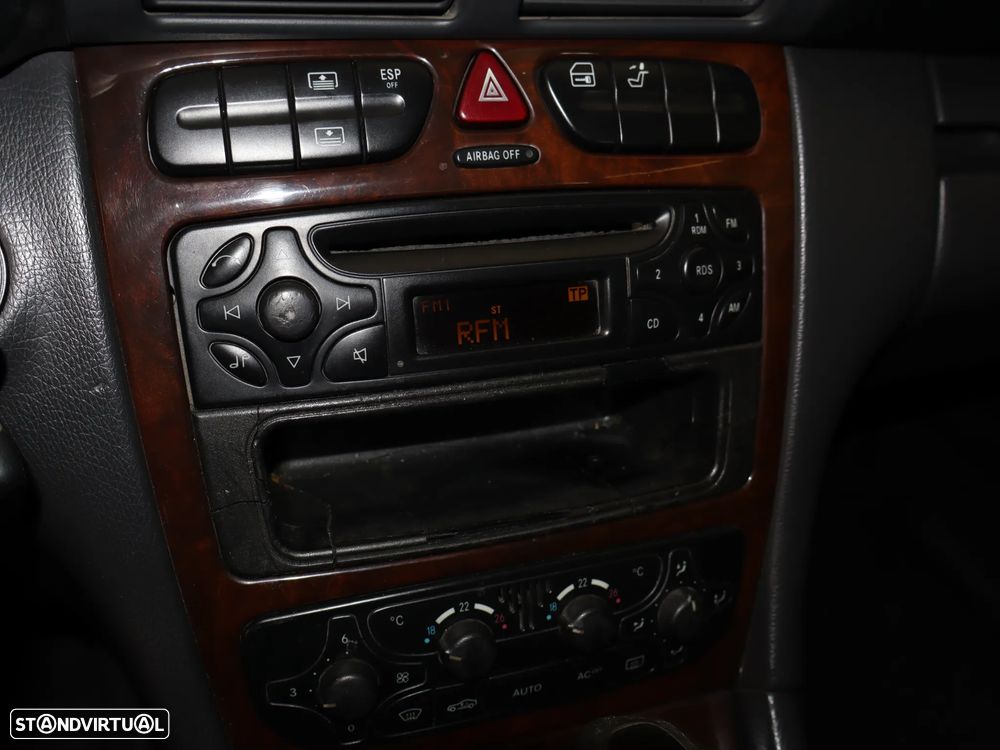 Mercedes-Benz C 220 - 26