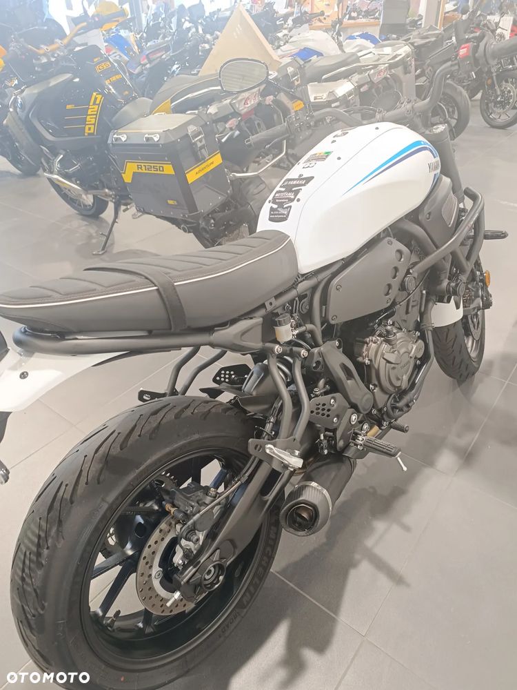 Yamaha XSR - 30