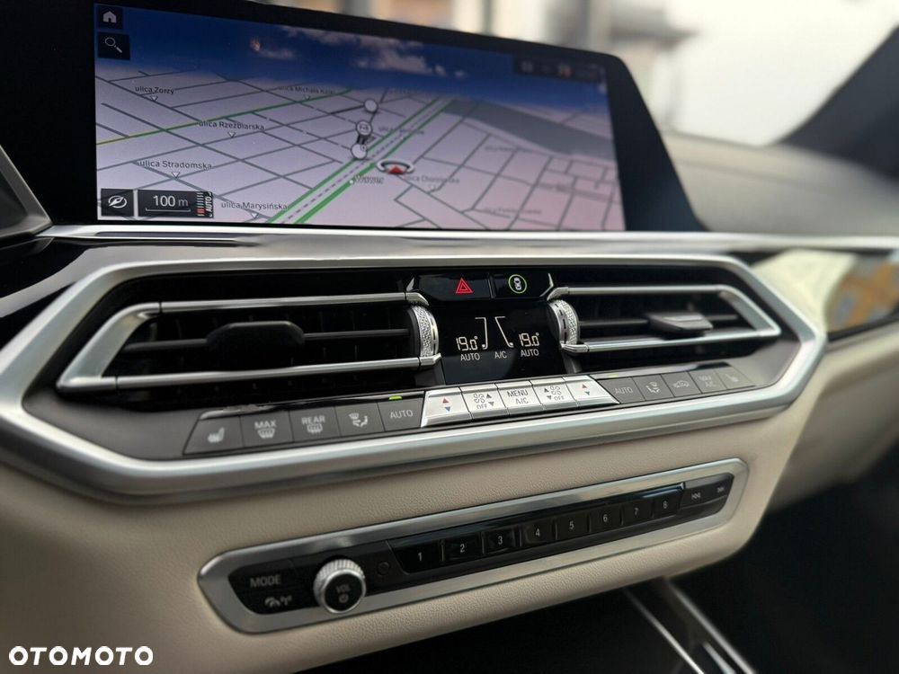 BMW X5 - 19