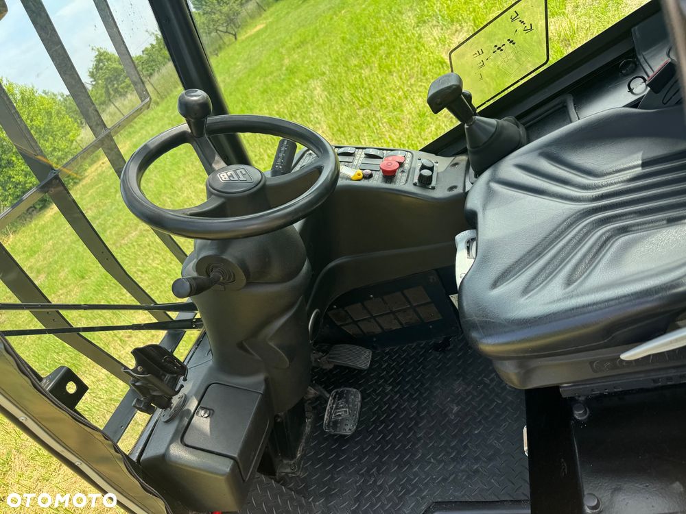 JCB TLT35D - 10