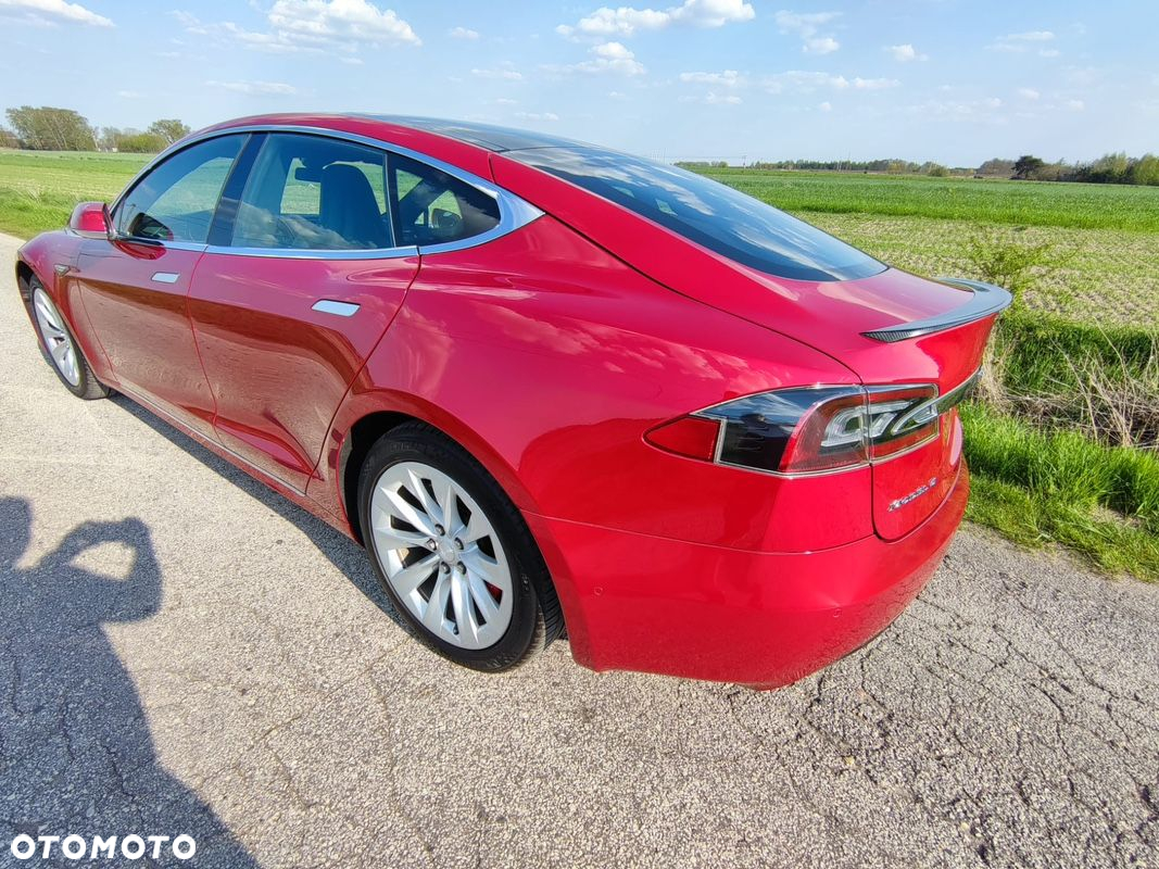 Tesla Model S Performance - 25