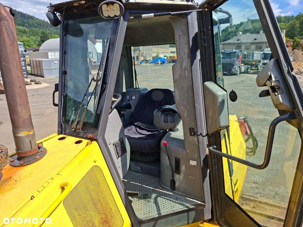 New Holland D 150 - 10