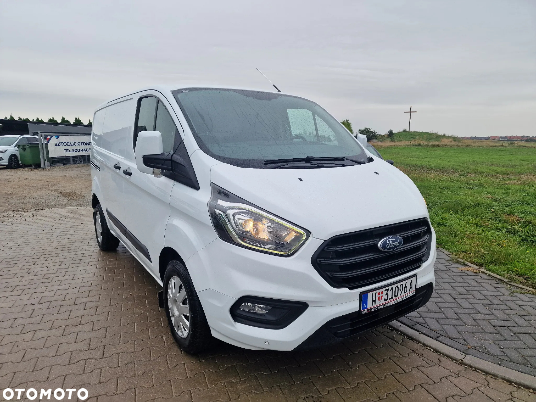 Ford Transit Custom - 8