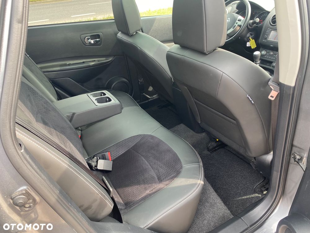 Nissan Qashqai 1.6 dCi Tekna S&S - 12
