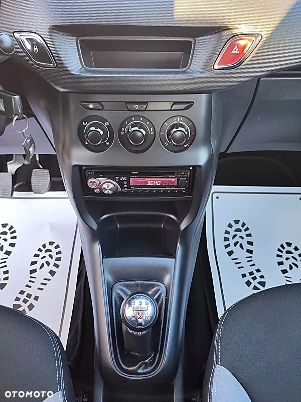 Citroën C3 Pure Tech VTi 68 Attraction - 12