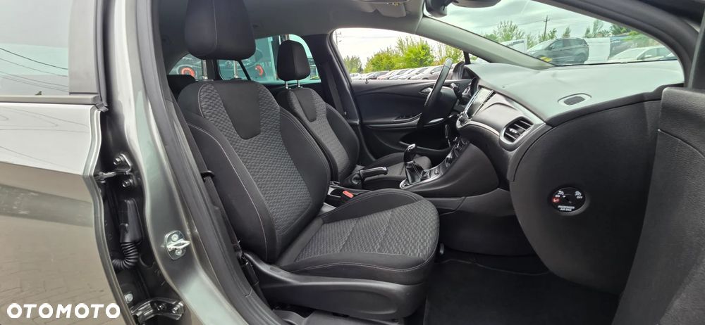 Opel Astra 1.4 Turbo Innovation - 30