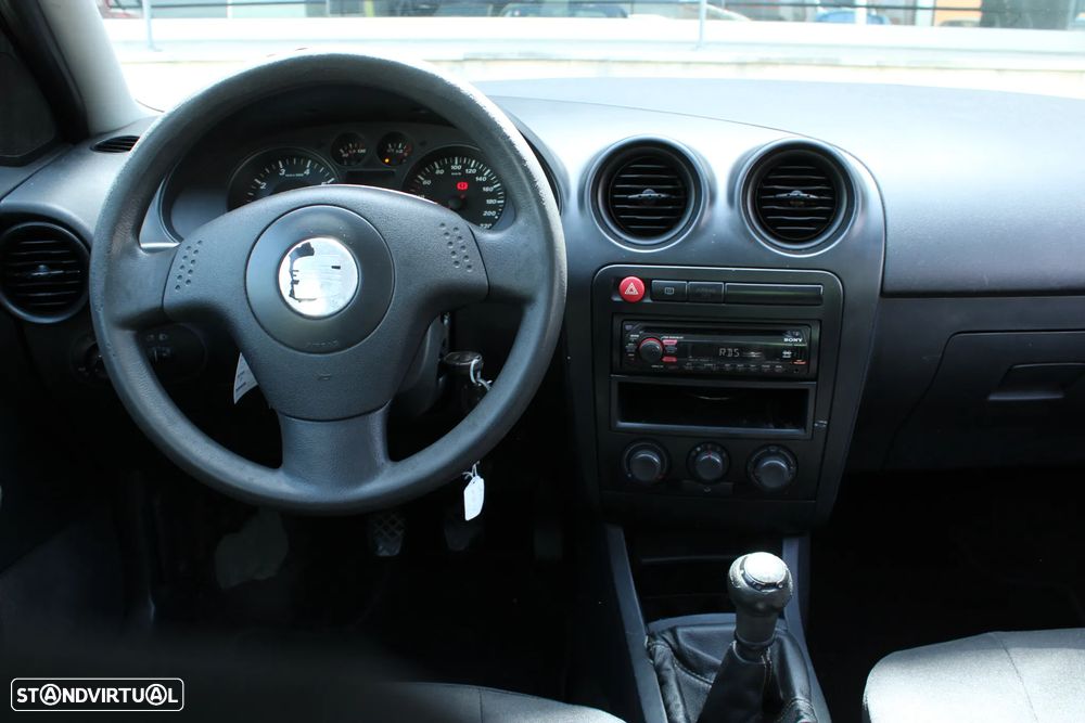 SEAT Ibiza 1.4 16V Signo - 10