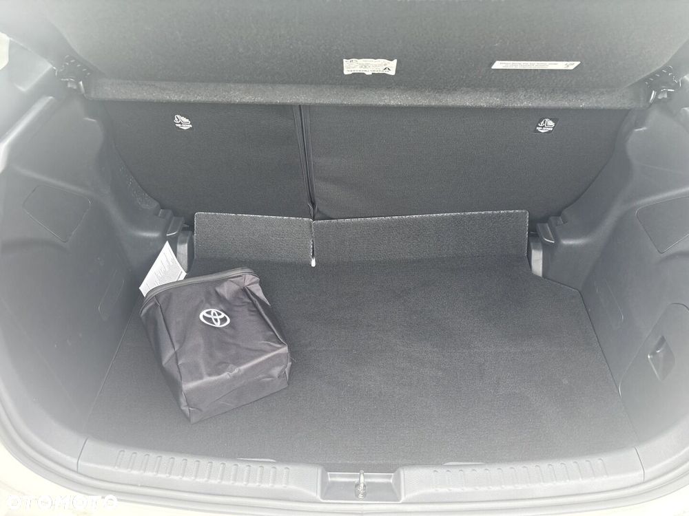 Toyota Yaris Hybrid 1.5 Comfort - 16