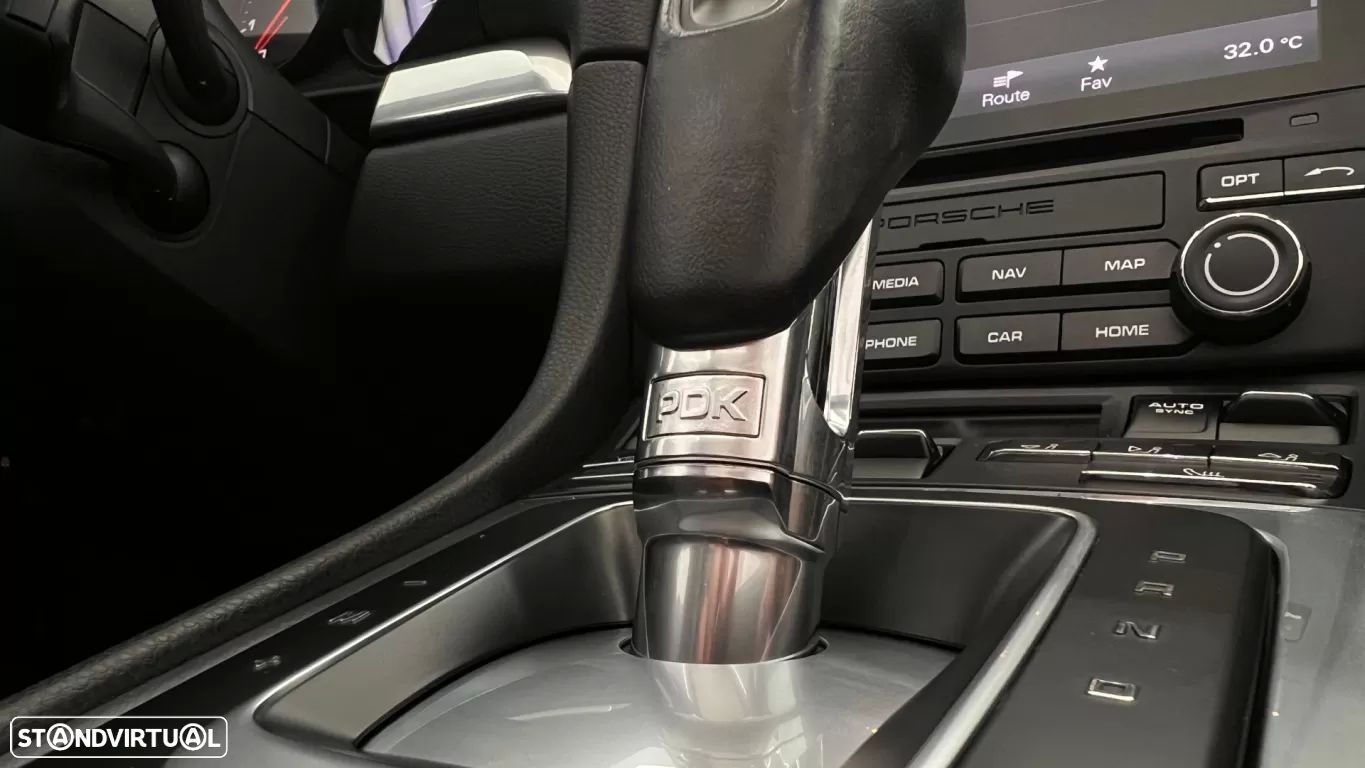 Porsche 718 Cayman 2.0 PDK - 27