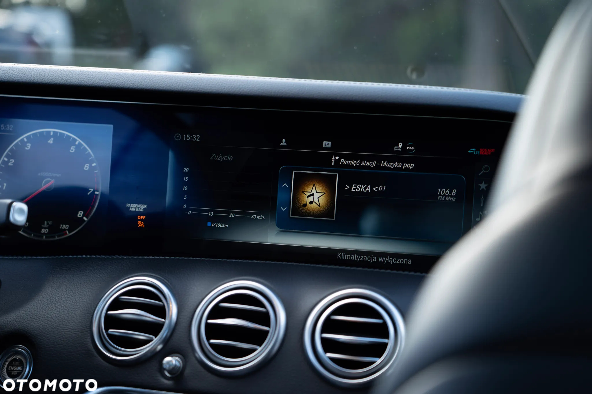 Mercedes-Benz Klasa S 560 Coupe 4-Matic 9G-TRONIC - 27