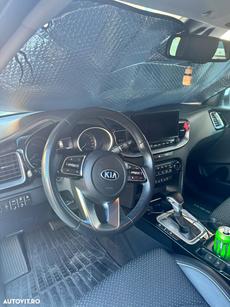 Kia Ceed - 7