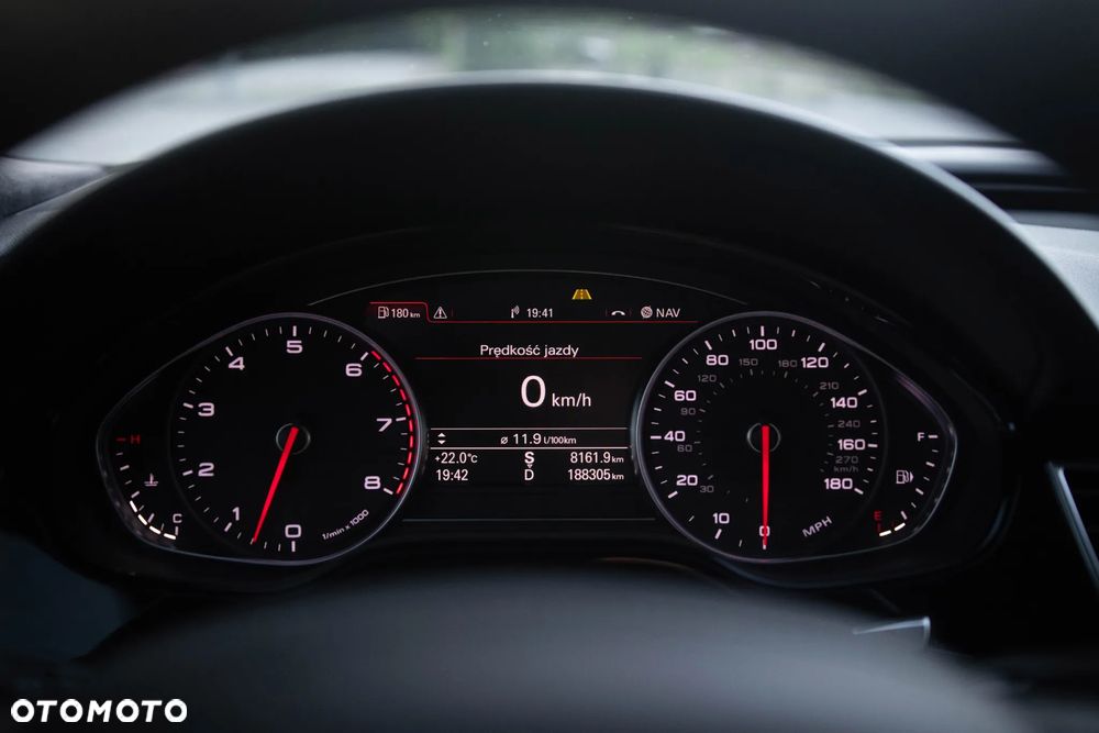Audi A8 4.0 TFSI cylinder on demand quattro tiptronic Lang - 15