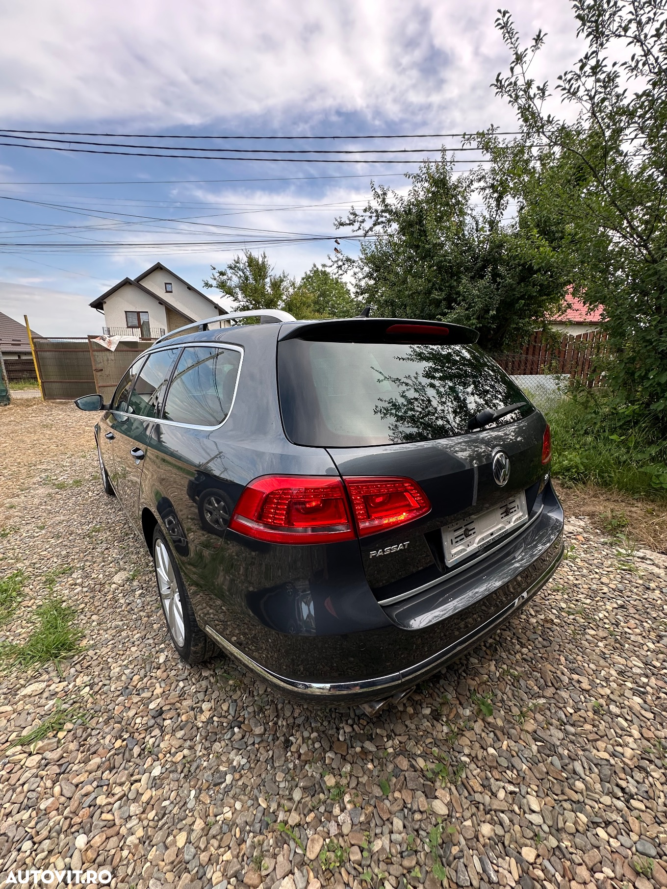 Volkswagen Passat Variant 2.0 TDI DSG BlueMotion Technology Highline - 2