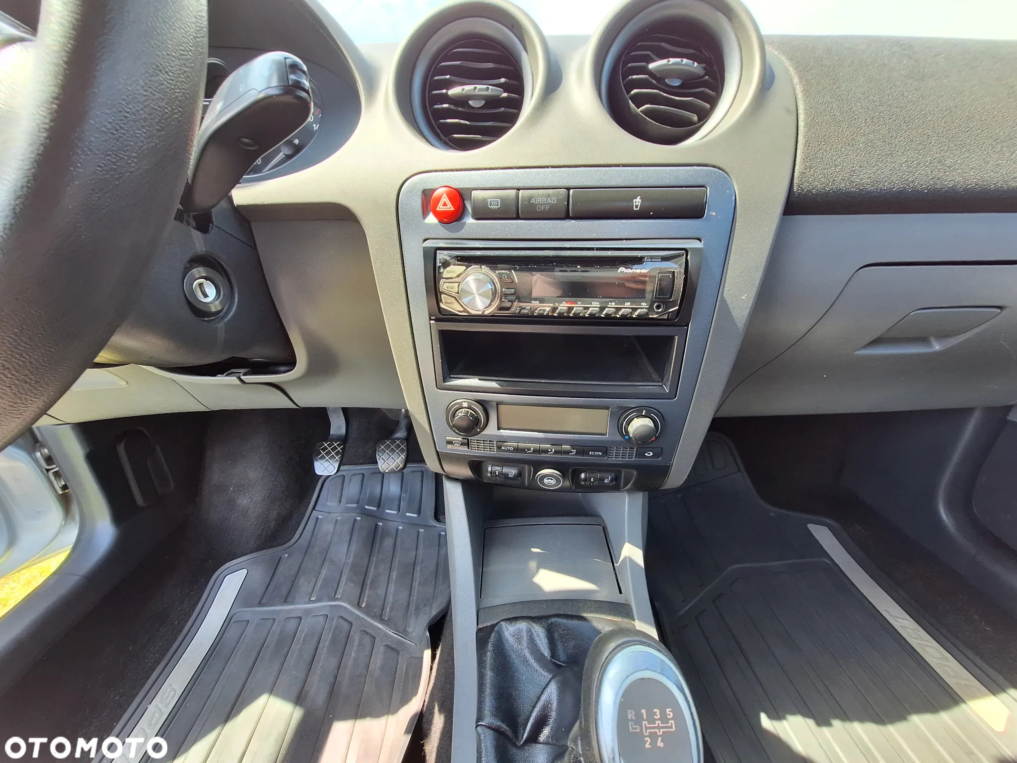 Seat Ibiza - 9