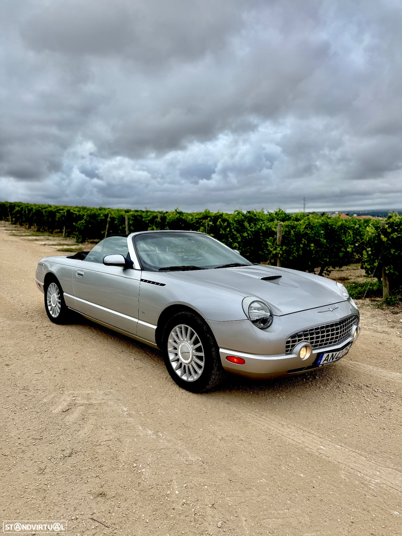 Ford Thunderbird - 4