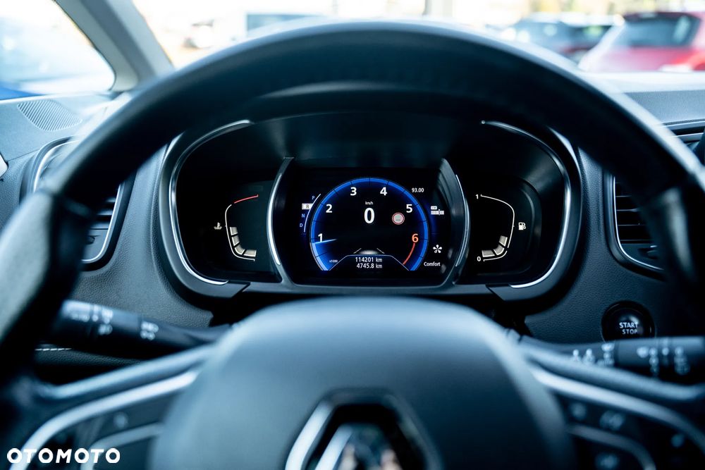 Renault Grand Scenic - 12