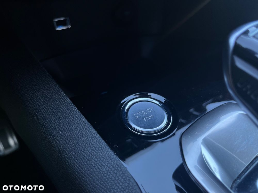 Peugeot 3008 - 12