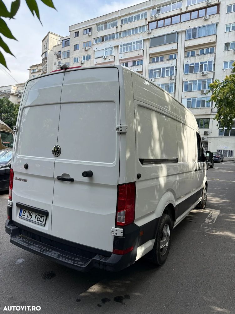 Volkswagen Crafter - 2