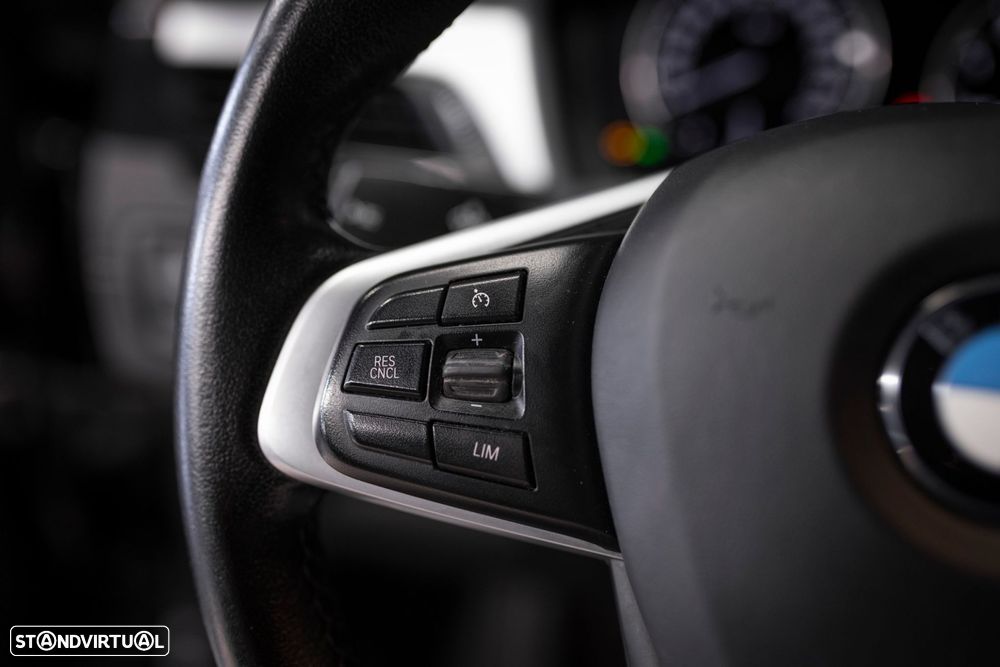 BMW X2 18 i sDrive Auto - 16