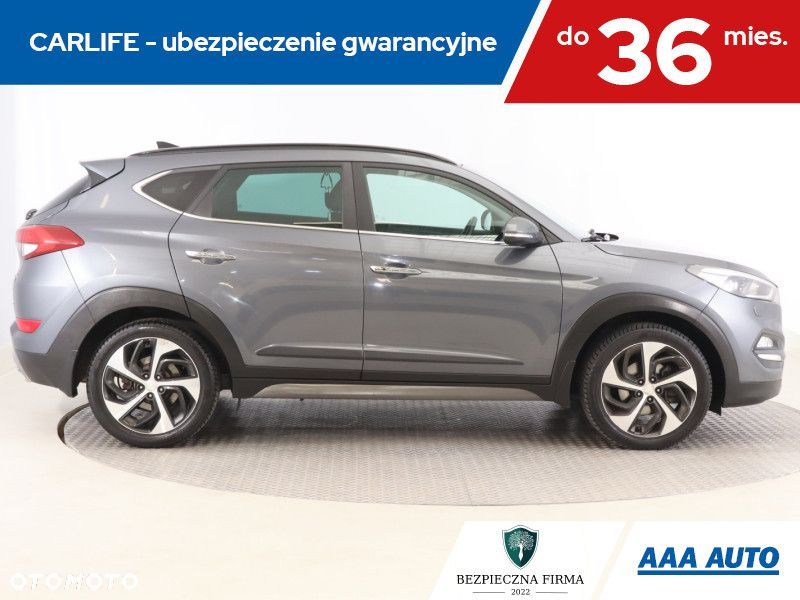 Hyundai Tucson - 8