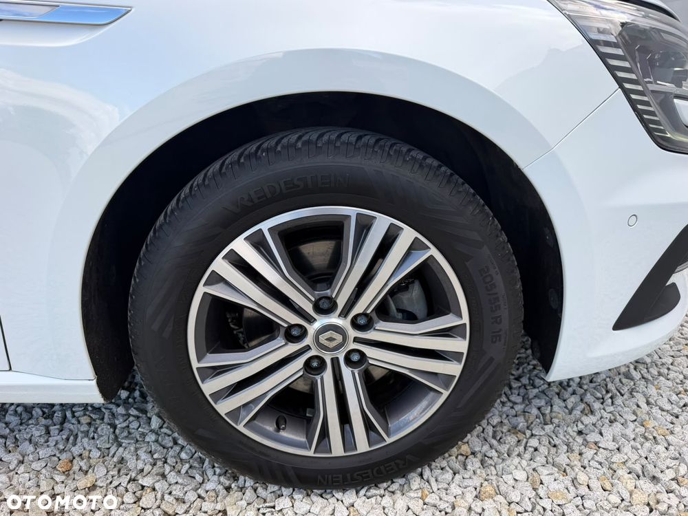 Renault Megane - 11