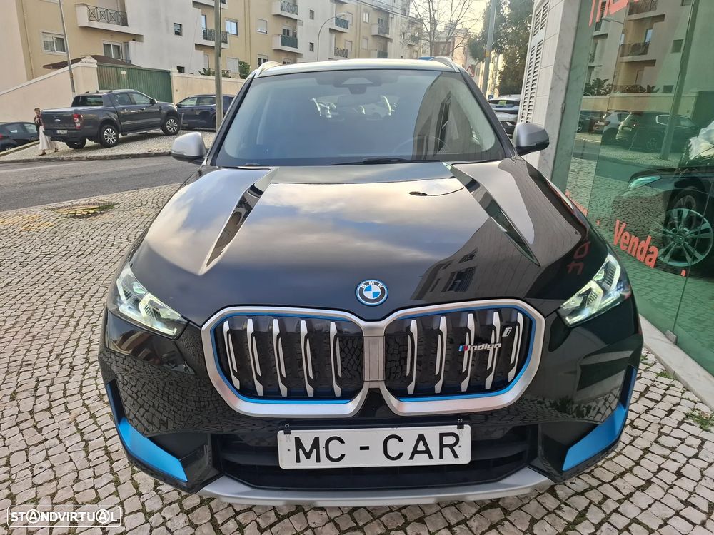 BMW iX1 xDrive30 xLine - 2