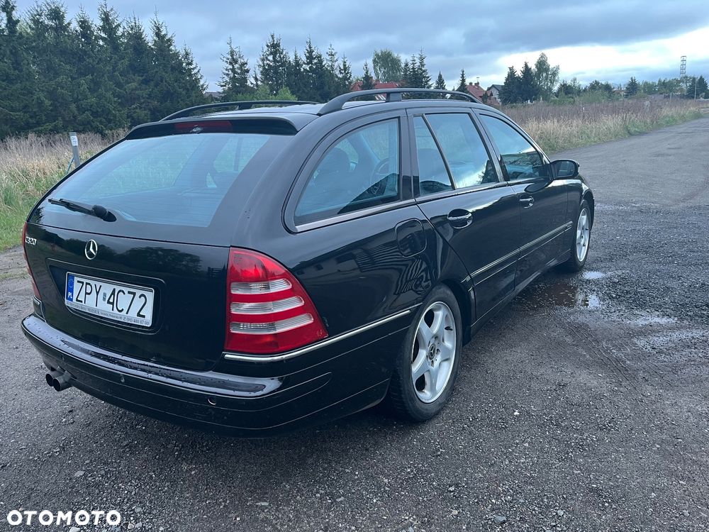 Mercedes-Benz Klasa C 320 T Avantgarde - 2