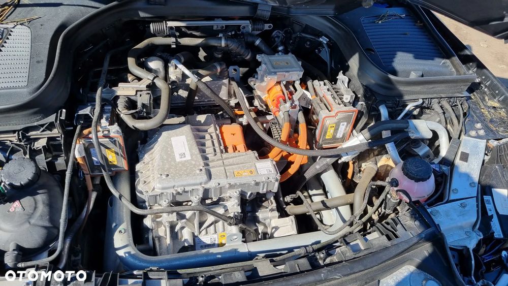 Mercedes-Benz EQC 400 4Matic Service+ AMG Line - 11