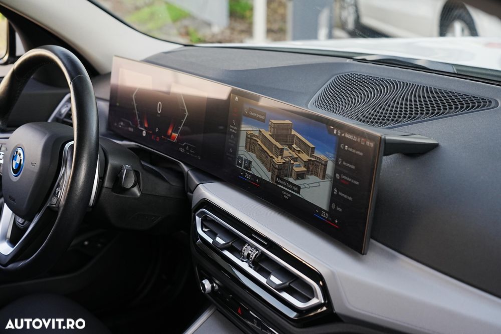 BMW Seria 3 320e AT PHEV - 22