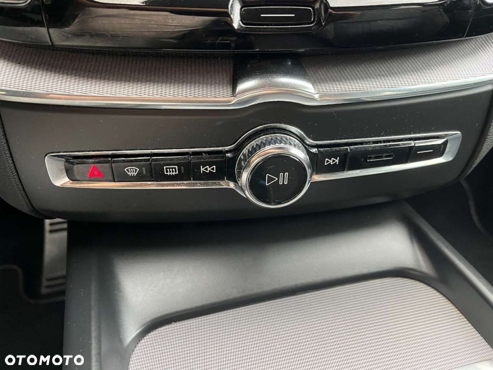 Volvo XC 60 B4 D Plus Bright - 13