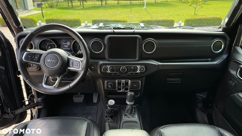 Jeep Wrangler Unlimited 2.2 CRD Sahara - 13