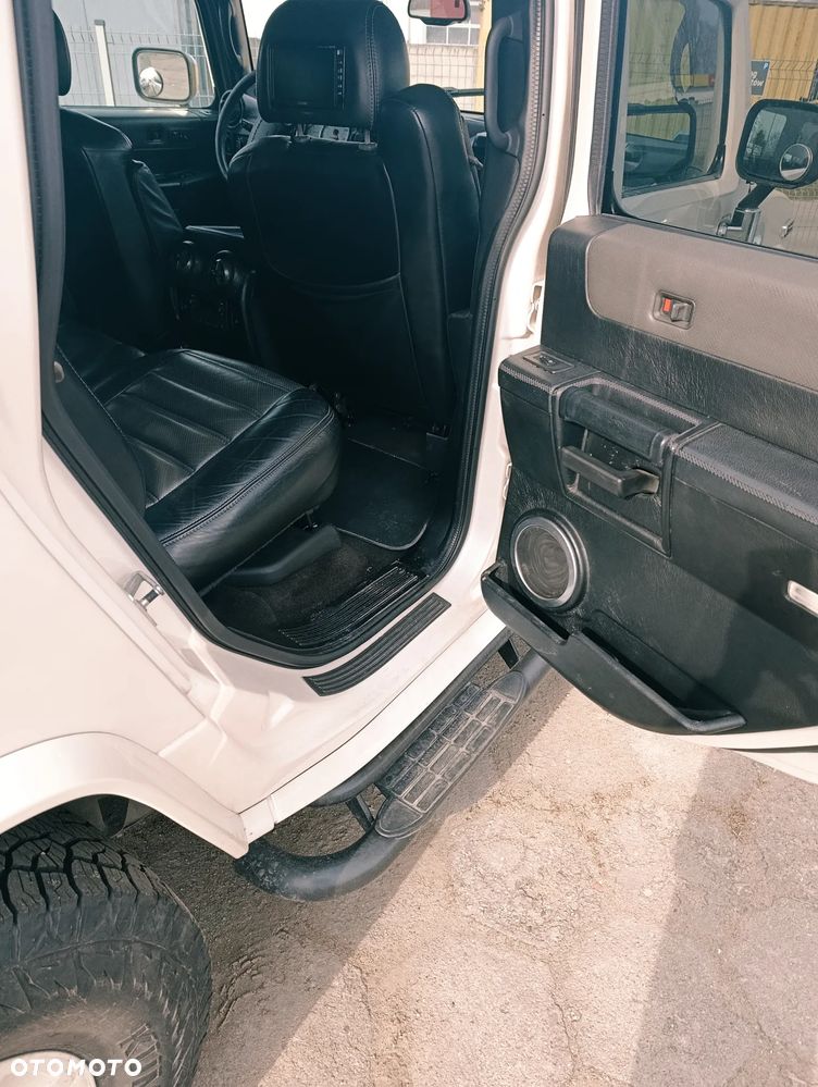 Hummer H2 - 12