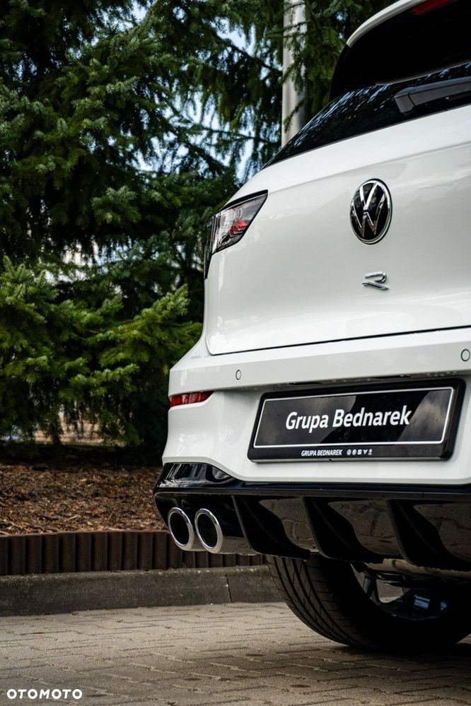 Volkswagen Golf - 39