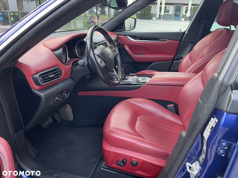 Maserati Levante S Q4 - 11