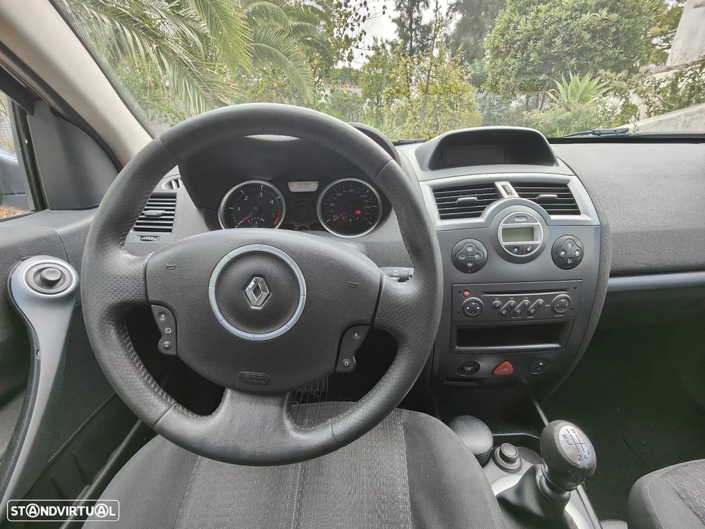 Renault Mégane Break 1.5 dCi Dynamique - 3