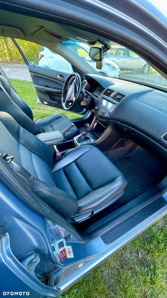 Honda Accord - 10
