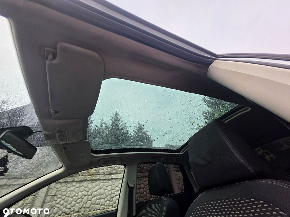 Nissan Qashqai 1.6 Visia - 16