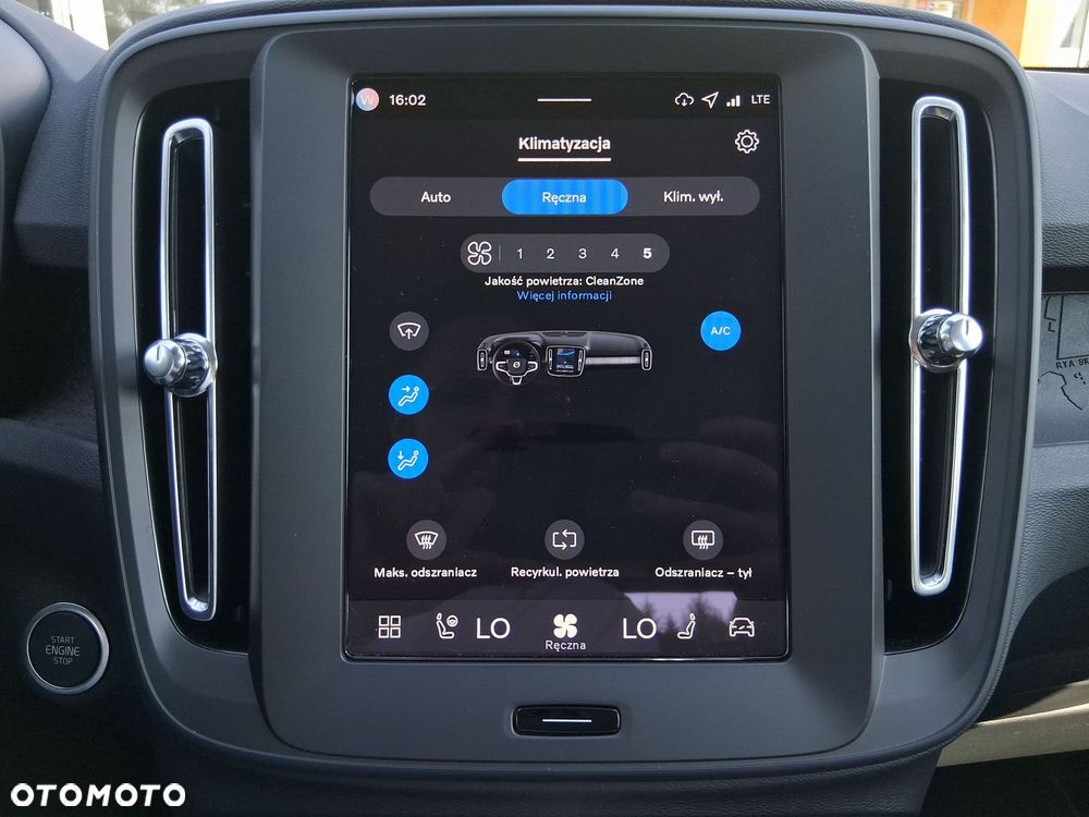Volvo XC 40 - 21