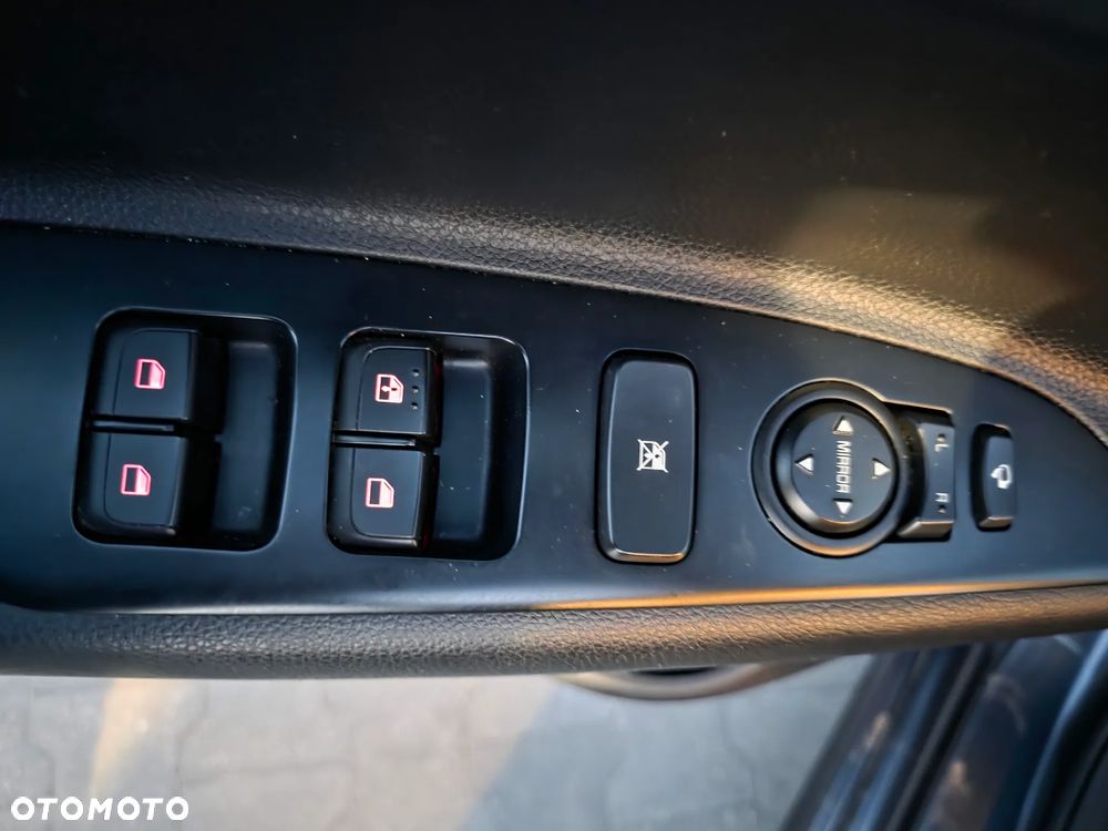 Kia Rio 1.0 T-GDI 120 DCT7 Platinum Edition - 27