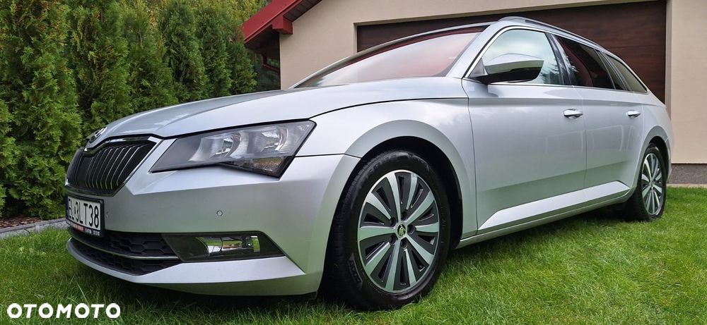 Skoda Superb 1.6 TDI GreenLine - 1