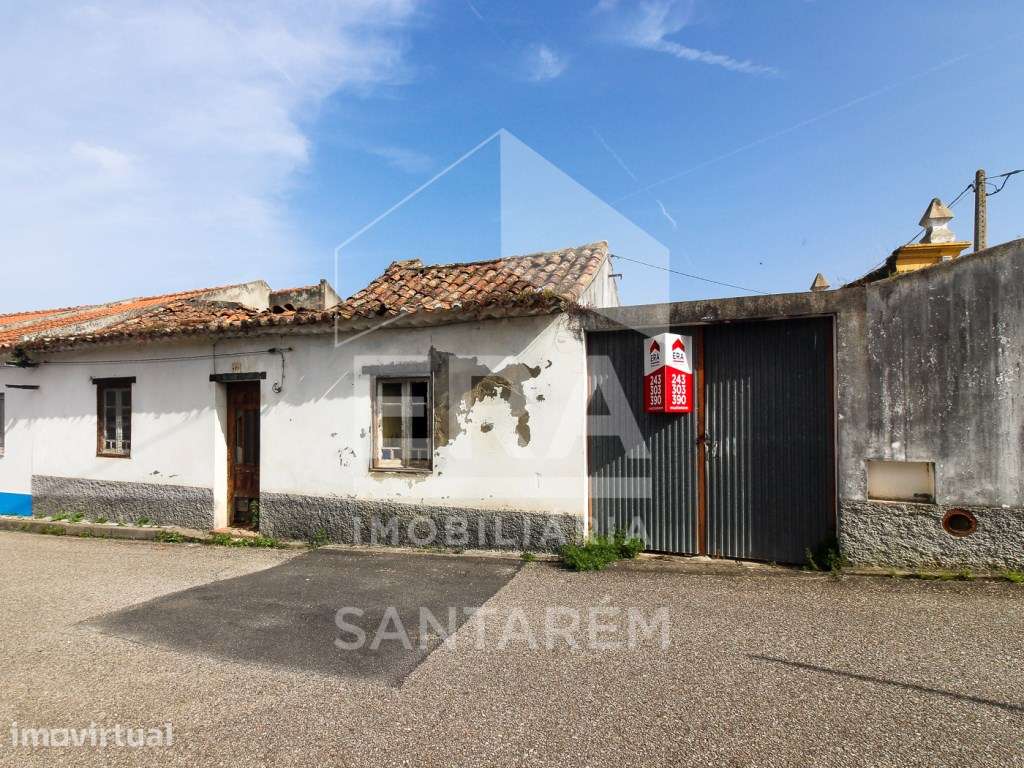 Moradia Térrea com Quintal para Reconstruir