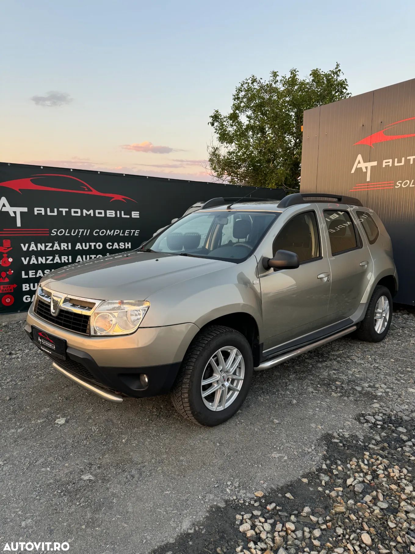 Dacia Duster 1.5 dCi 4x2 Laureate - 1