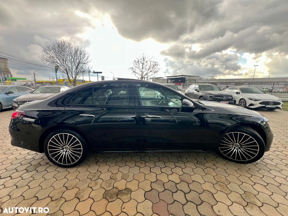 Mercedes-Benz E 300 4MATIC Aut. - 6