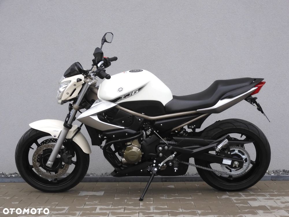 Yamaha XJ - 37